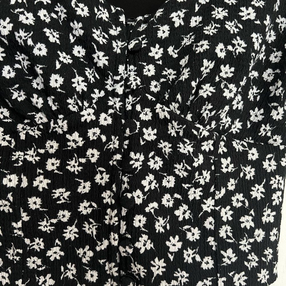 Free People Black and White Floral Crop Top - Picture 3 of 8